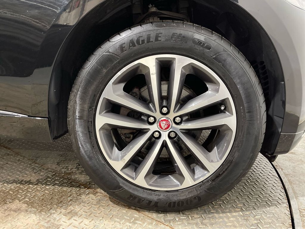 Used Jaguar F-Pace 2019 for sale - 77621162: Photo 33