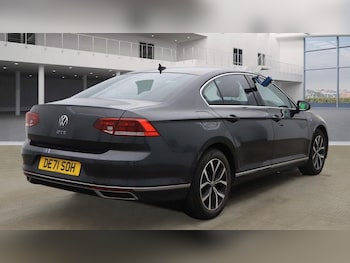 Used Volkswagen Passat 2021 for sale - 76768560: Photo