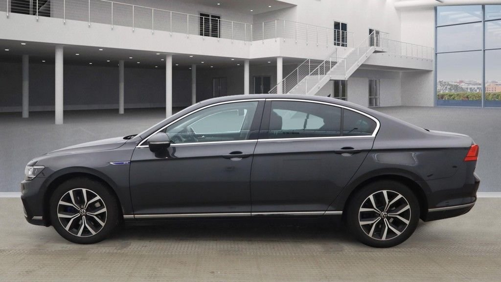 Used Volkswagen Passat 2021 for sale - 76768560: Photo 6