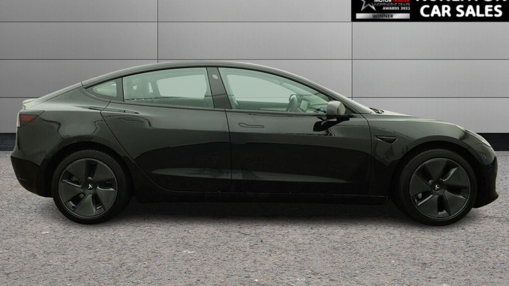 Used Tesla Model 3 2022 for sale - 77360042: Photo 2