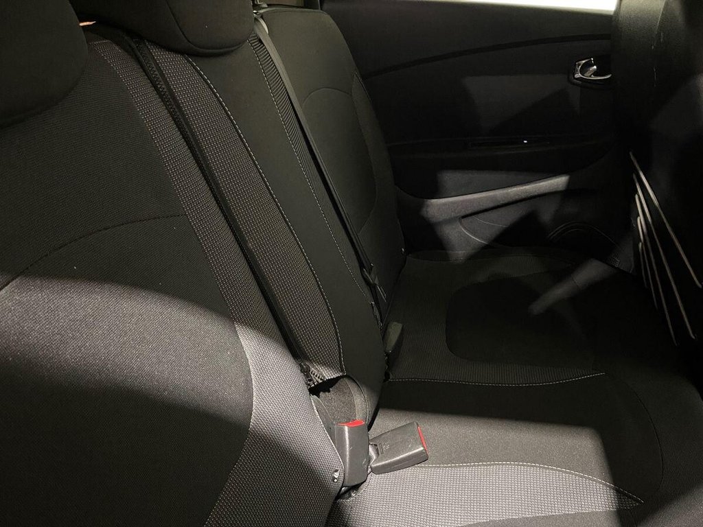 Used Renault Captur 2016 for sale - 76731215: Photo 25