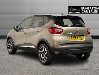 Used Renault Captur 2016 for sale - 76731215: Photo