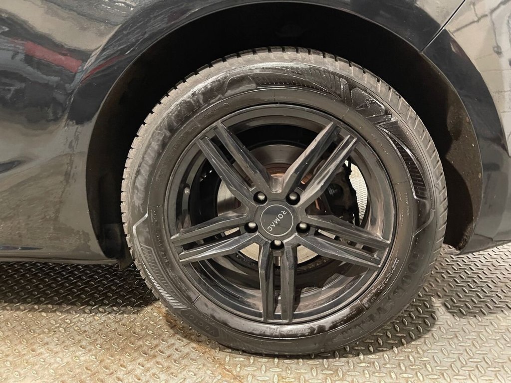 Used Vauxhall Cascada 2013 for sale - 76559393: Photo 30