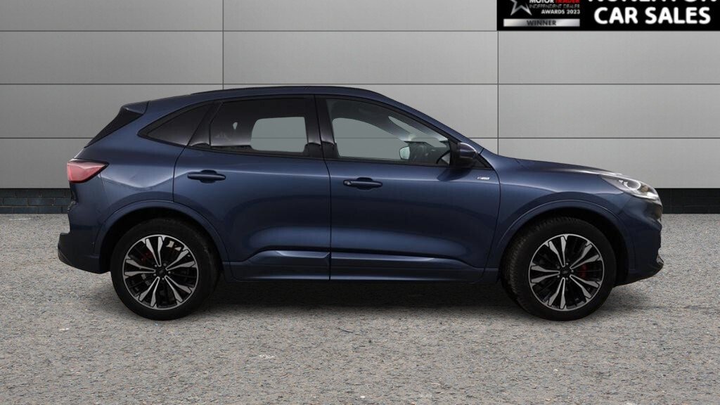 Used Ford Kuga 2022 for sale - 77263599: Photo 2