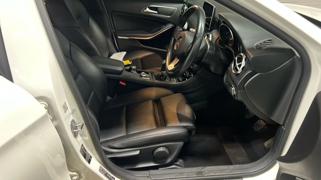 Used Mercedes-Benz GLA 2018 for sale - 77026894: Photo 9