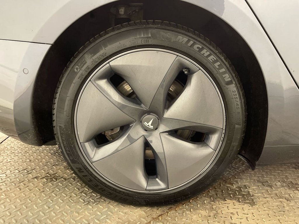 Used Tesla Model 3 2020 for sale - 77369797: Photo 32