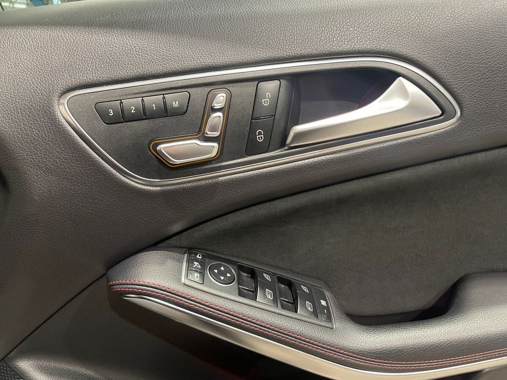 Used Mercedes-Benz GLA 2018 for sale - 76685919: Photo 17