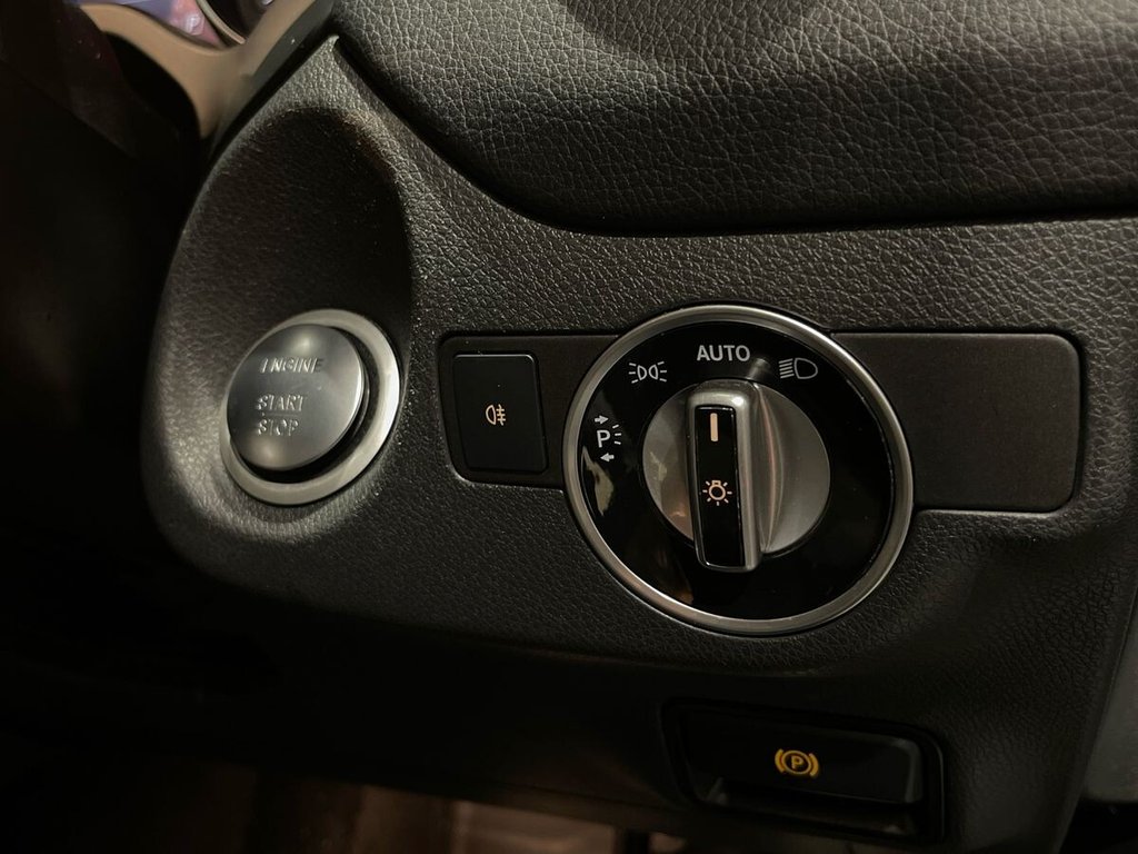 Used Mercedes-Benz GLA 2018 for sale - 76685919: Photo 28