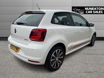Used Volkswagen Polo 2017 for sale - 77593885: Photo
