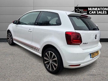 Used Volkswagen Polo 2017 for sale - 77593885: Photo