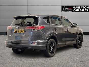 Used Toyota RAV4 2018 for sale - 77407676: Photo