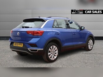 Used Volkswagen T-Roc 2019 for sale - 78533802: Photo