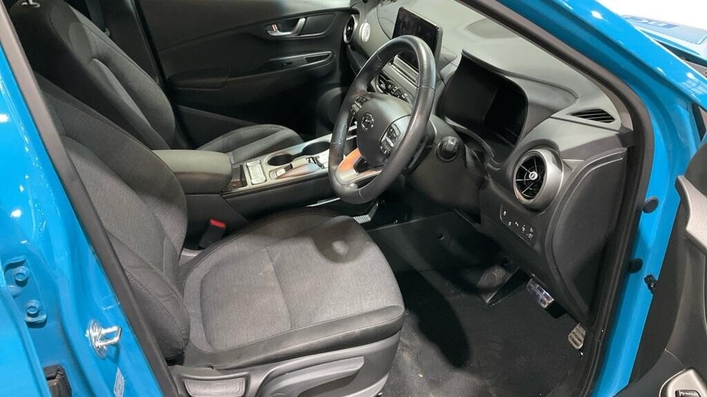 Used Hyundai KONA 2023 for sale - 78212554: Photo 7