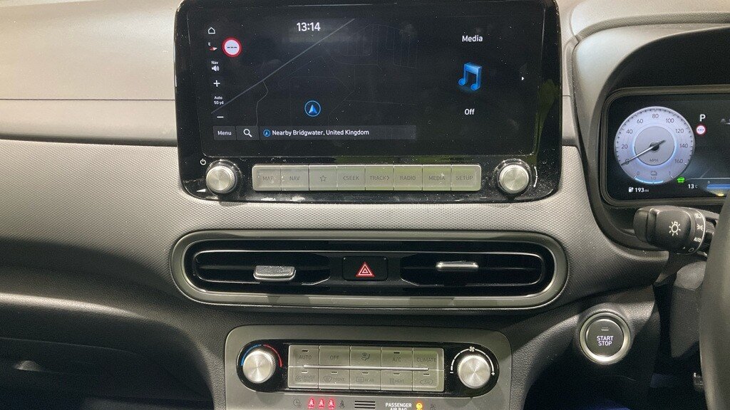 Used Hyundai KONA 2023 for sale - 78212554: Photo 9