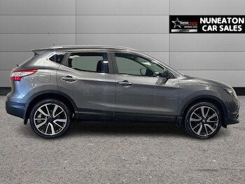 Used Nissan Qashqai 2017 for sale - 75960710: Photo