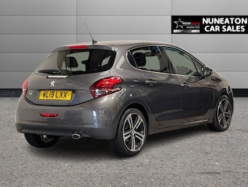 Used Peugeot 208 2019 for sale - 78124143: Photo
