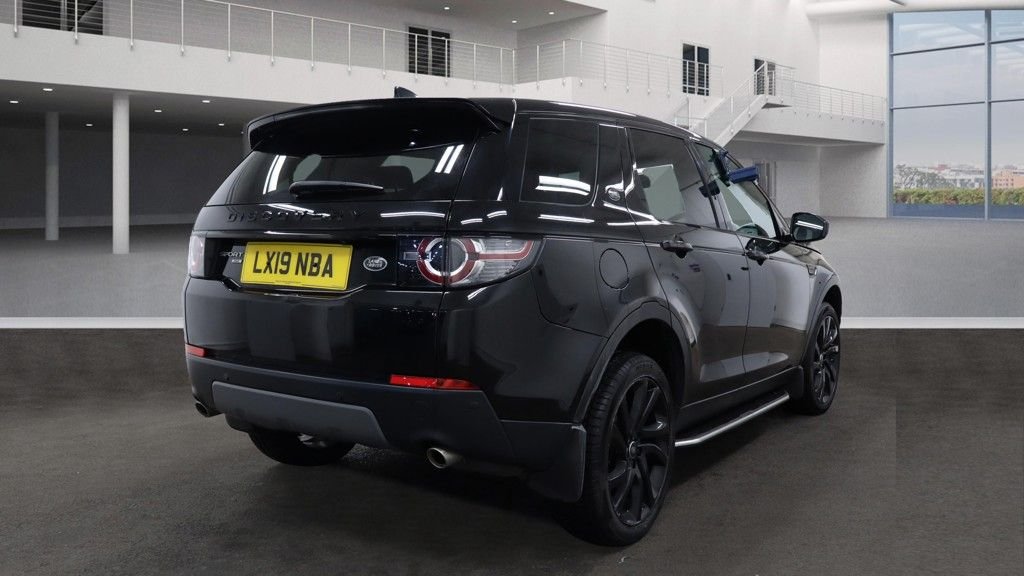 Used Land Rover Discovery Sport 2019 for sale - 76784106: Photo 4