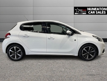 Used Peugeot 208 2019 for sale - 78955158: Photo
