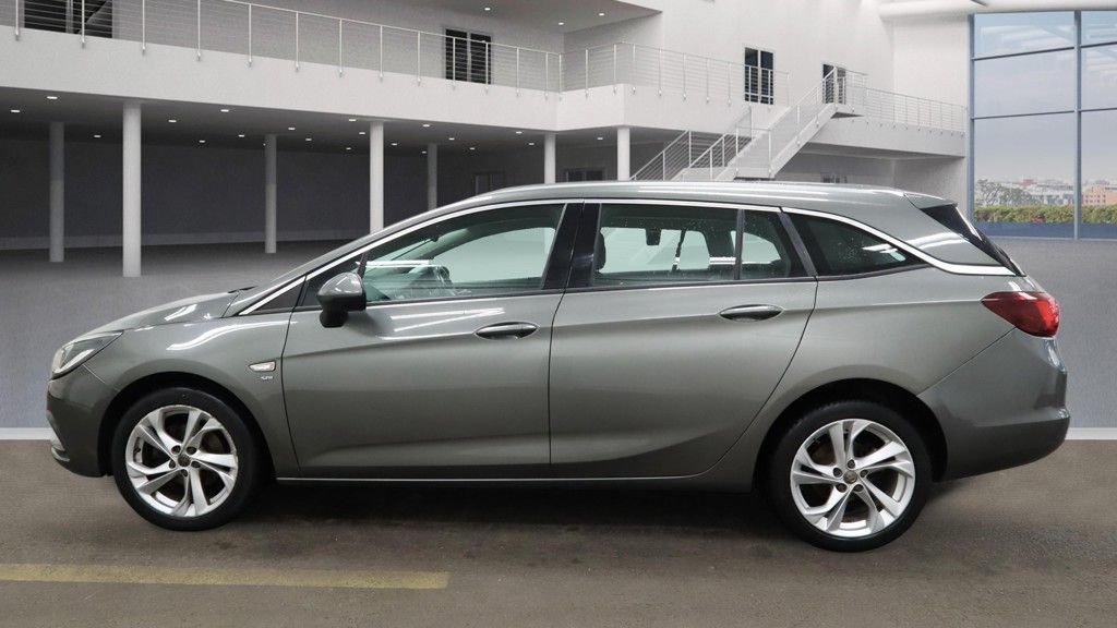 Used Vauxhall Astra 2018 for sale - 76962529: Photo 6