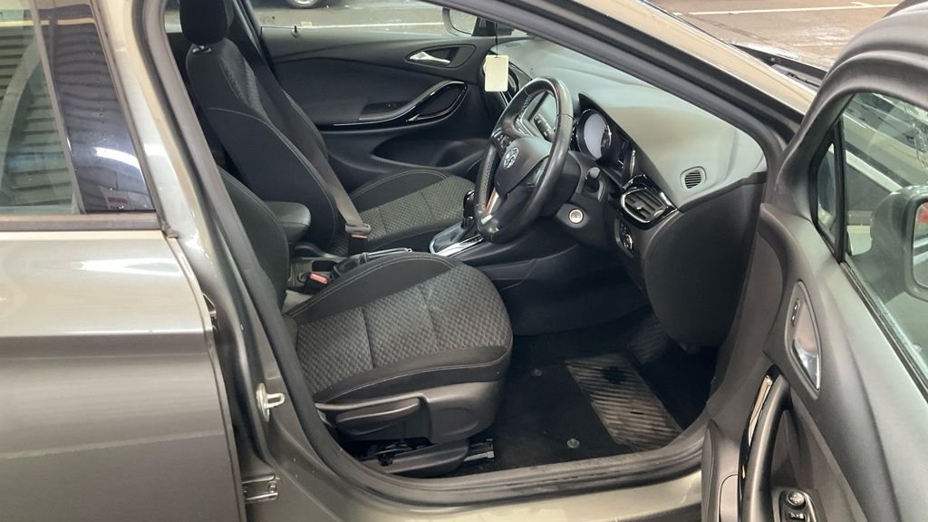 Used Vauxhall Astra 2018 for sale - 76962529: Photo 9