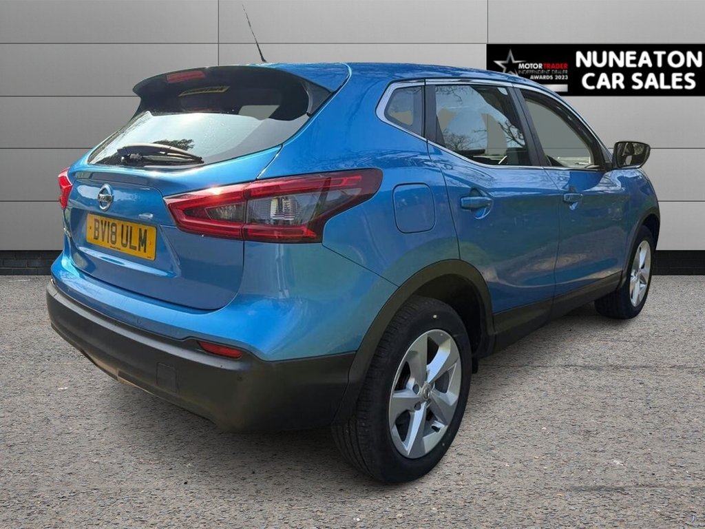 Used Nissan Qashqai 2018 for sale - 78056483: Photo 2