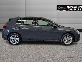 Used Volkswagen Golf 2020 for sale - 78372938: Photo