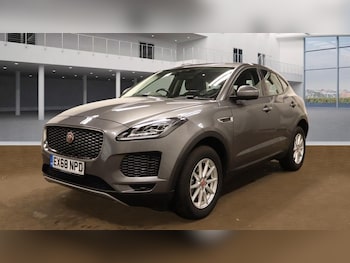 Used Jaguar E-Pace 2018 for sale - 76132931: Photo 2