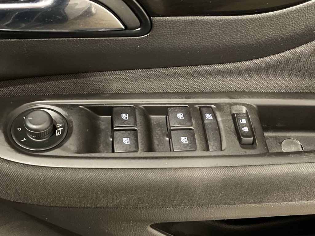 Used Vauxhall Mokka X 2018 for sale - 77820621: Photo 18