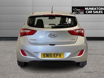Used Hyundai i30 2015 for sale - 78819408: Photo
