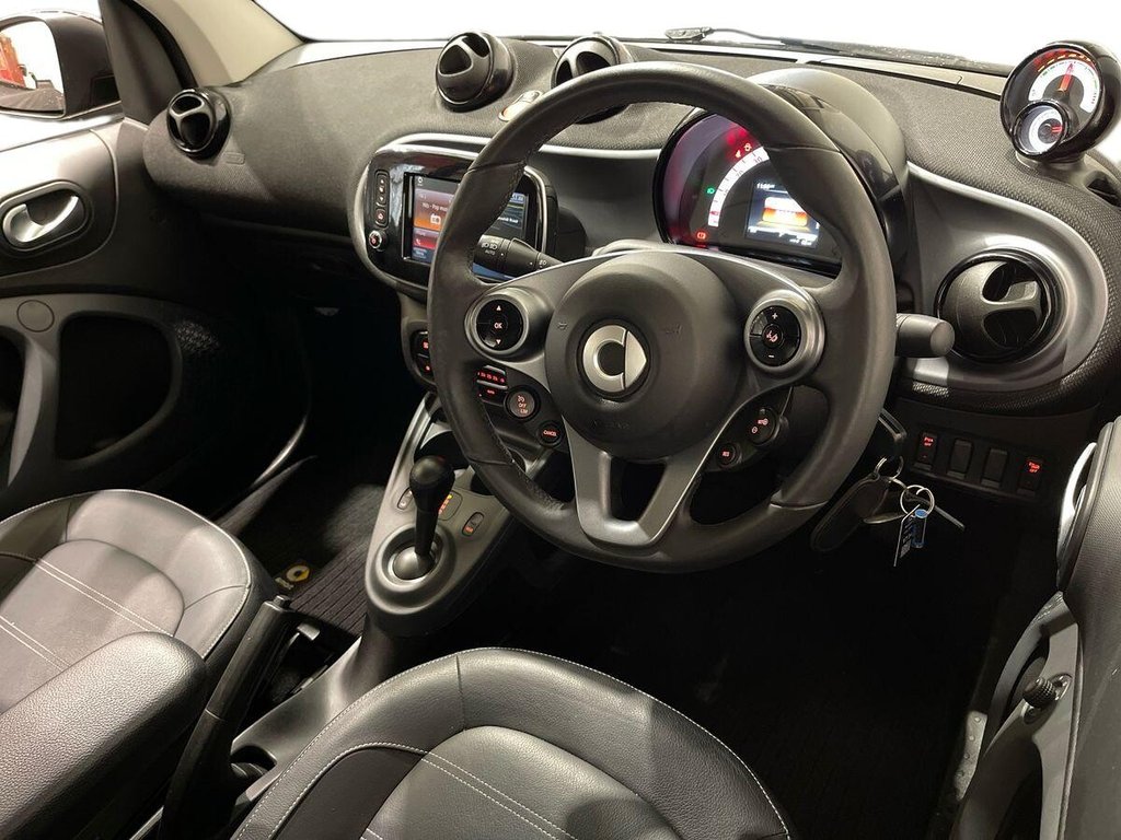 Used smart fortwo 2018 for sale - 77692666: Photo 9