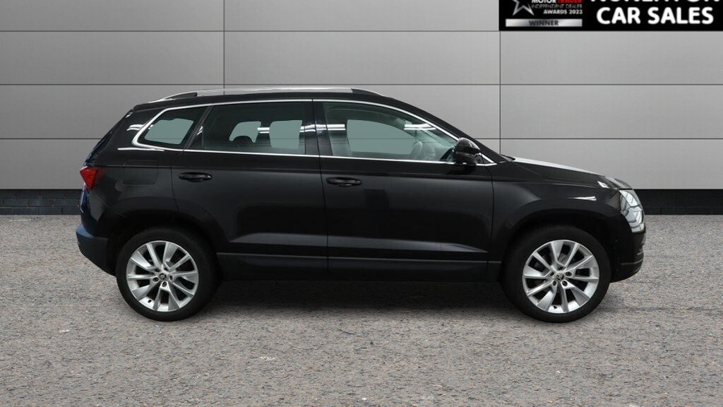 Used Skoda Karoq 2021 for sale - 77780007: Photo 2