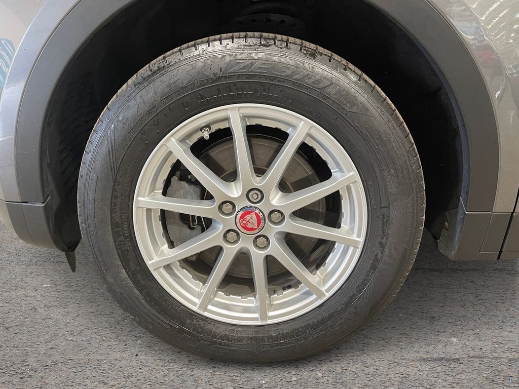 Used Jaguar E-Pace 2018 for sale - 76395927: Photo 12