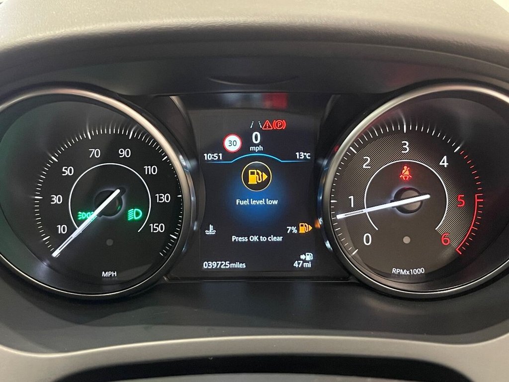 Used Jaguar E-Pace 2018 for sale - 76395927: Photo 19