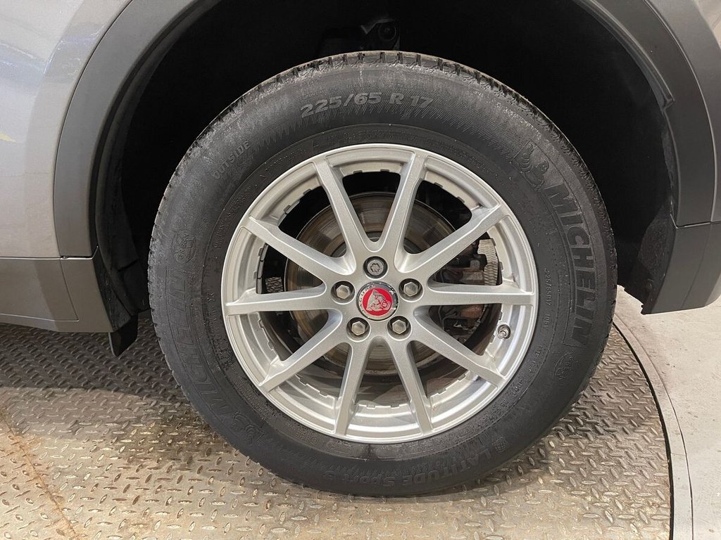 Used Jaguar E-Pace 2018 for sale - 76395927: Photo 24