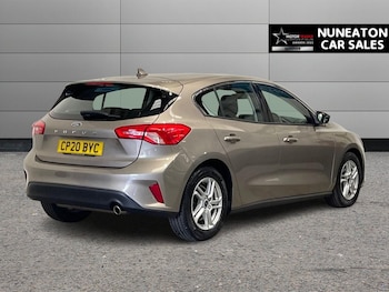Used Ford Focus 2020 for sale - 76210289: Photo 3