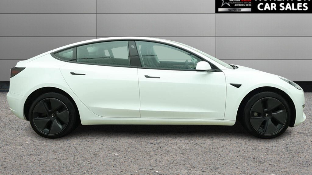 Used Tesla Model 3 2023 for sale - 78049606: Photo 2