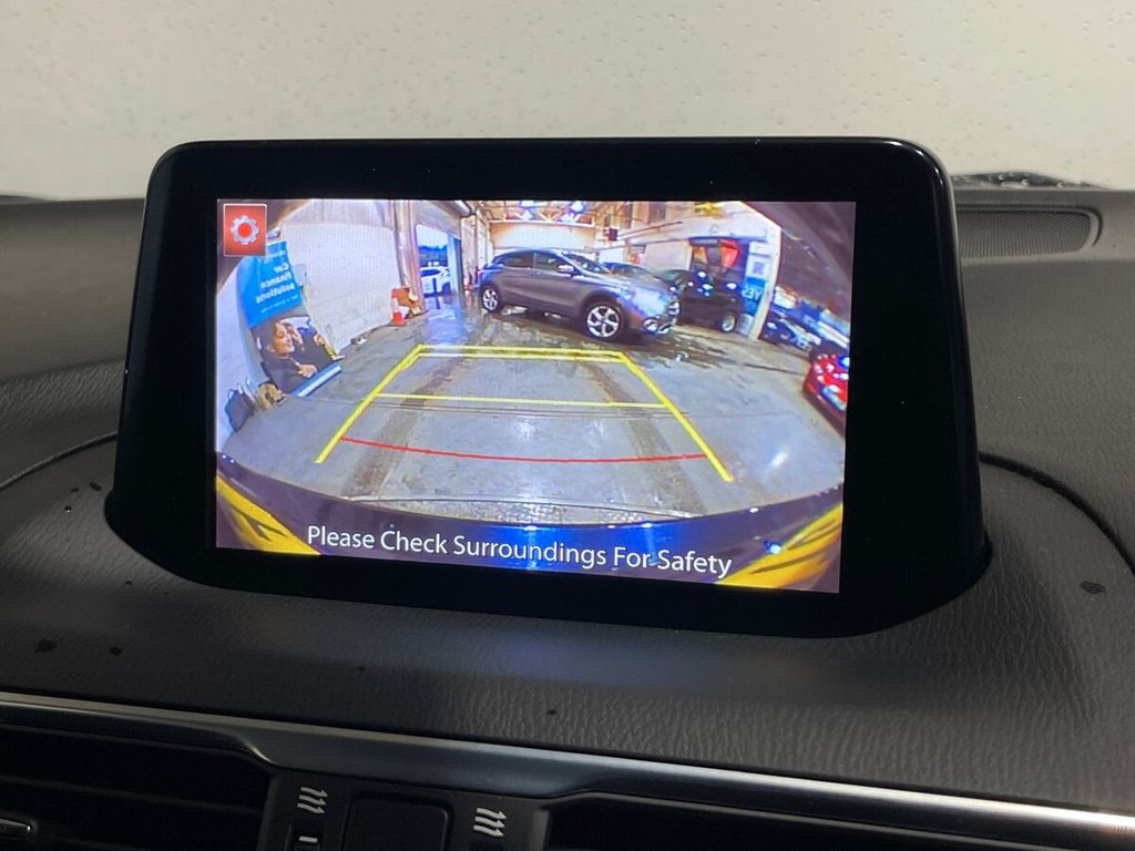 Used Mazda Mazda3 2018 for sale - 76610292: Photo 22