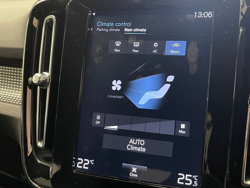 Used Volvo XC40 2019 for sale - 76291882: Photo 17