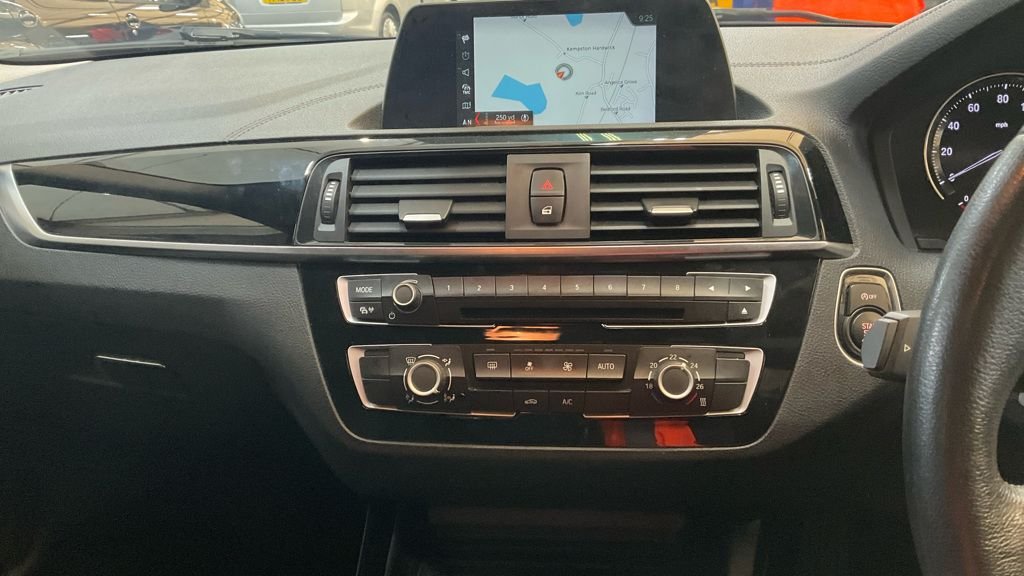 Used BMW 1 Series 2018 for sale - 76595971: Photo 11