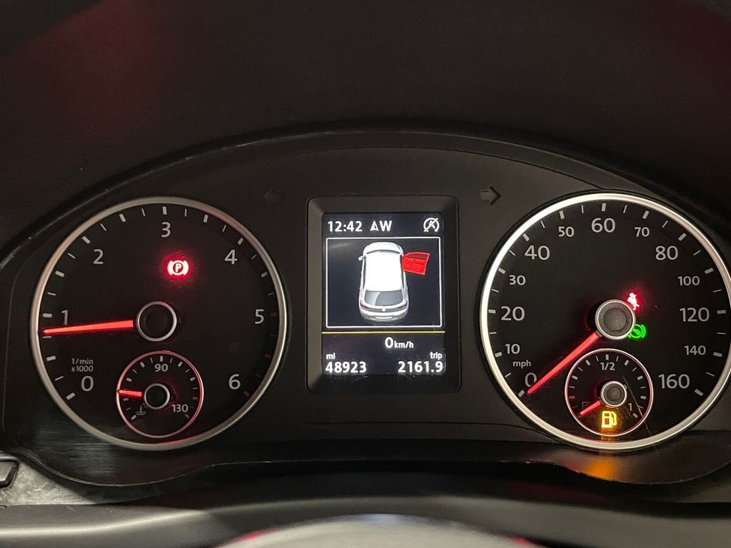 Used Volkswagen Tiguan 2016 for sale - 76848370: Photo 24