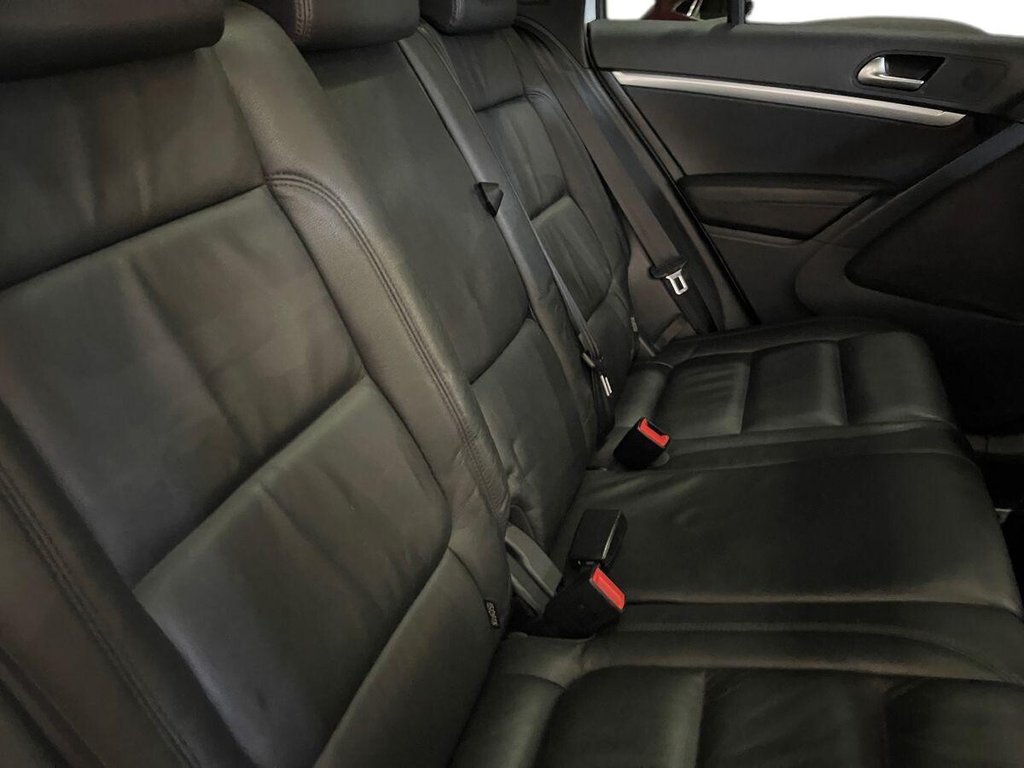 Used Volkswagen Tiguan 2016 for sale - 76848370: Photo 28