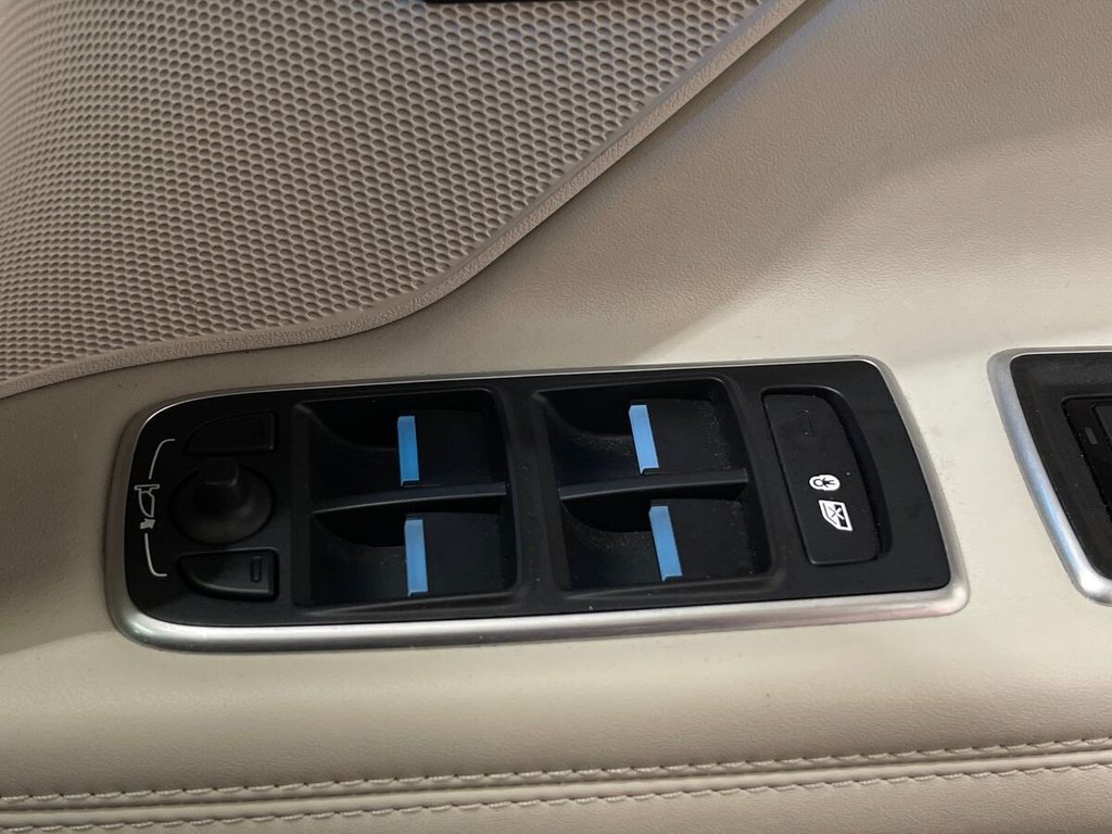 Used Jaguar XF 2018 for sale - 77572078: Photo 18