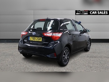 Used Toyota Yaris 2019 for sale - 77910981: Photo