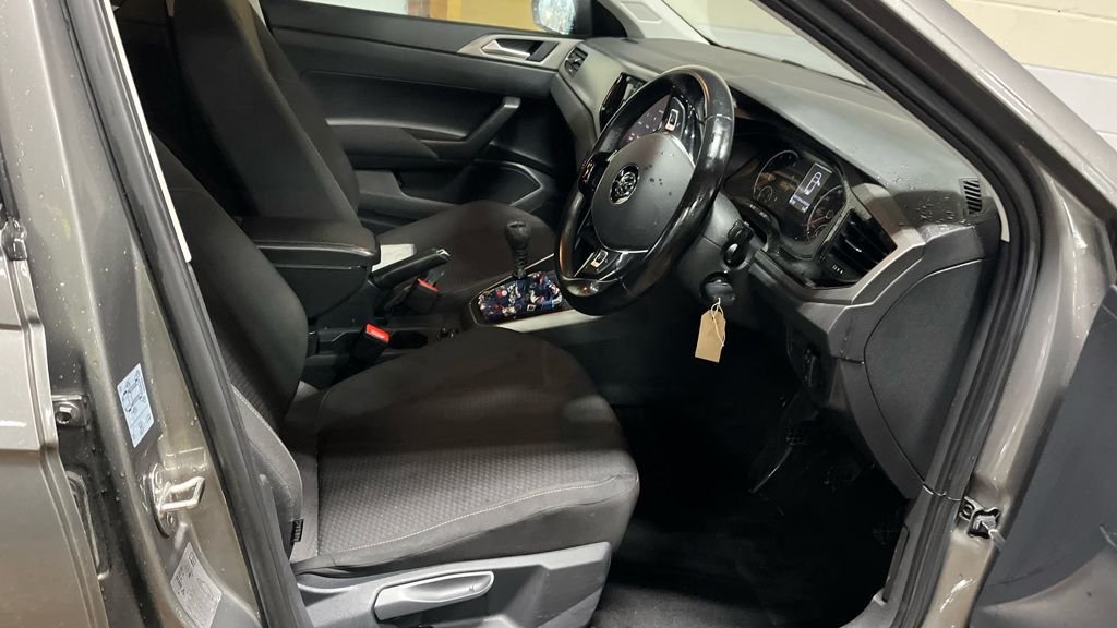 Used Volkswagen Polo 2020 for sale - 77937021: Photo 9