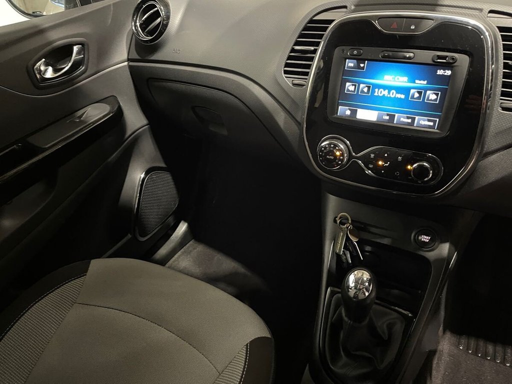 Used Renault Captur 2014 for sale - 76962375: Photo 16