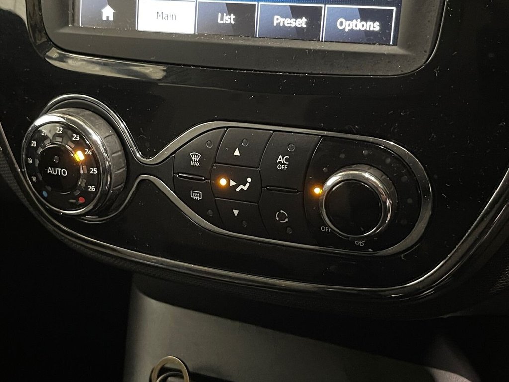 Used Renault Captur 2014 for sale - 76962375: Photo 17