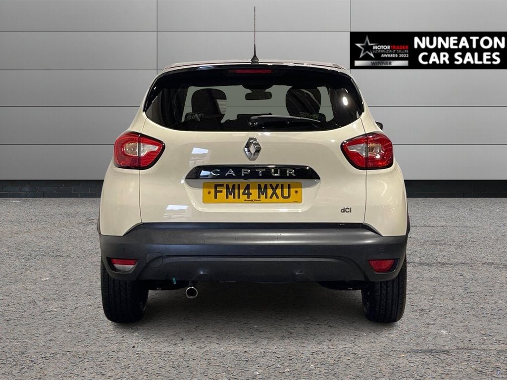 Used Renault Captur 2014 for sale - 76962375: Photo 4