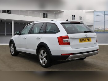 Used Skoda Octavia 2017 for sale - 75961481: Photo