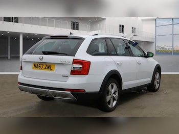 Used Skoda Octavia 2017 for sale - 75961481: Photo