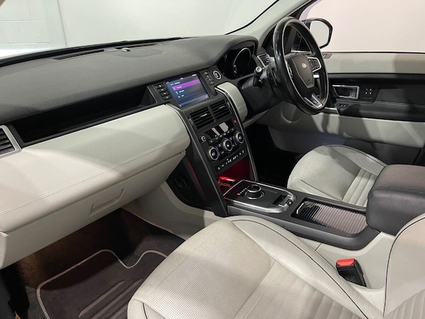 Used Land Rover Discovery Sport 2018 for sale - 76279949: Photo 14
